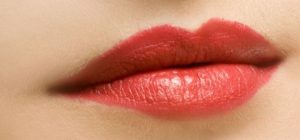 Cara Menipiskan Bibir Sederhana Alami Mudah