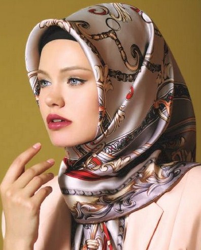 Cara Memilih Model Jilbab Sesuai Bentuk Wajah